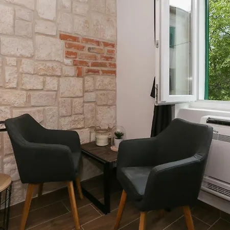 Guest house Luxury Dino 4*