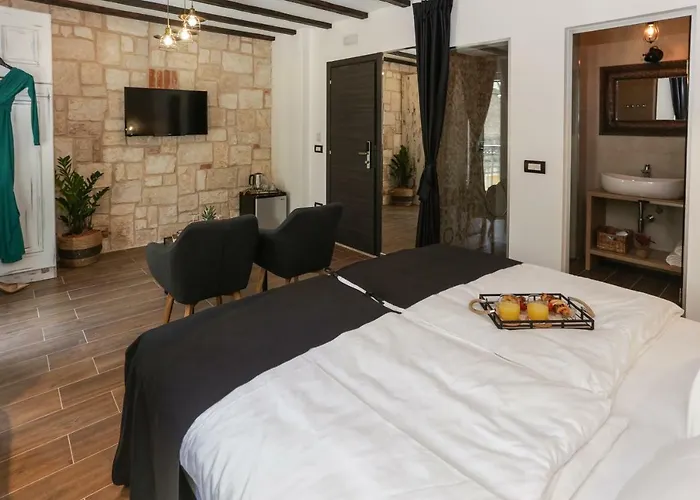 Penzion Luxury Dino 4*